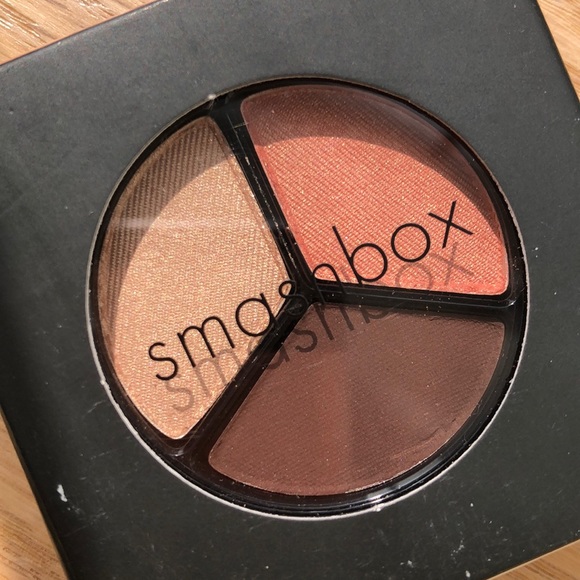 *SINGLE* Smashbox Eyeshadow Trio Palette (this listing is for ONE palette) - Picture 4 of 12